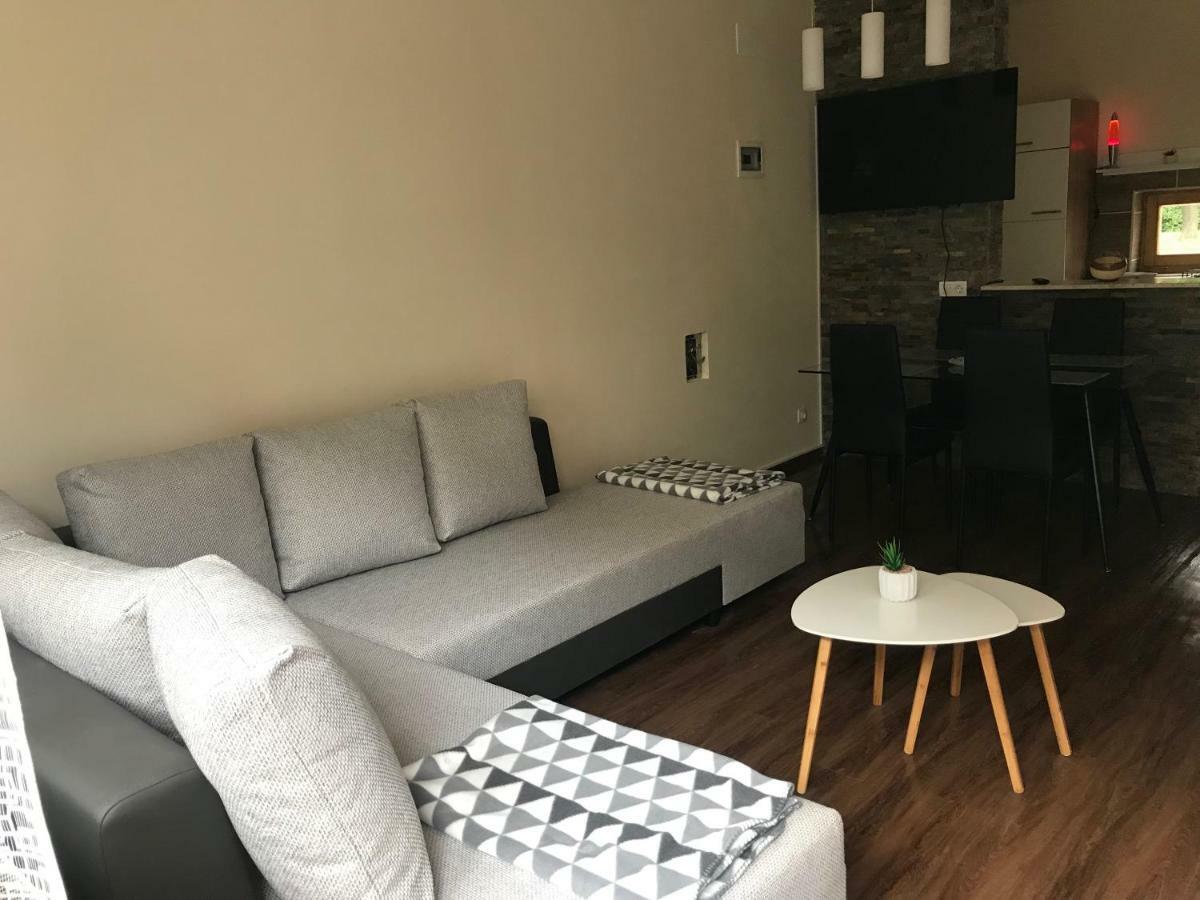 Candy Apartman Keszthely Buitenkant foto